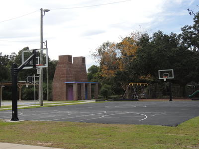 MLK Park Basketball Courts